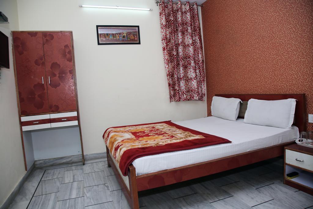 Oyo 15242 Hotel Rathi Palace 斋浦尔 外观 照片