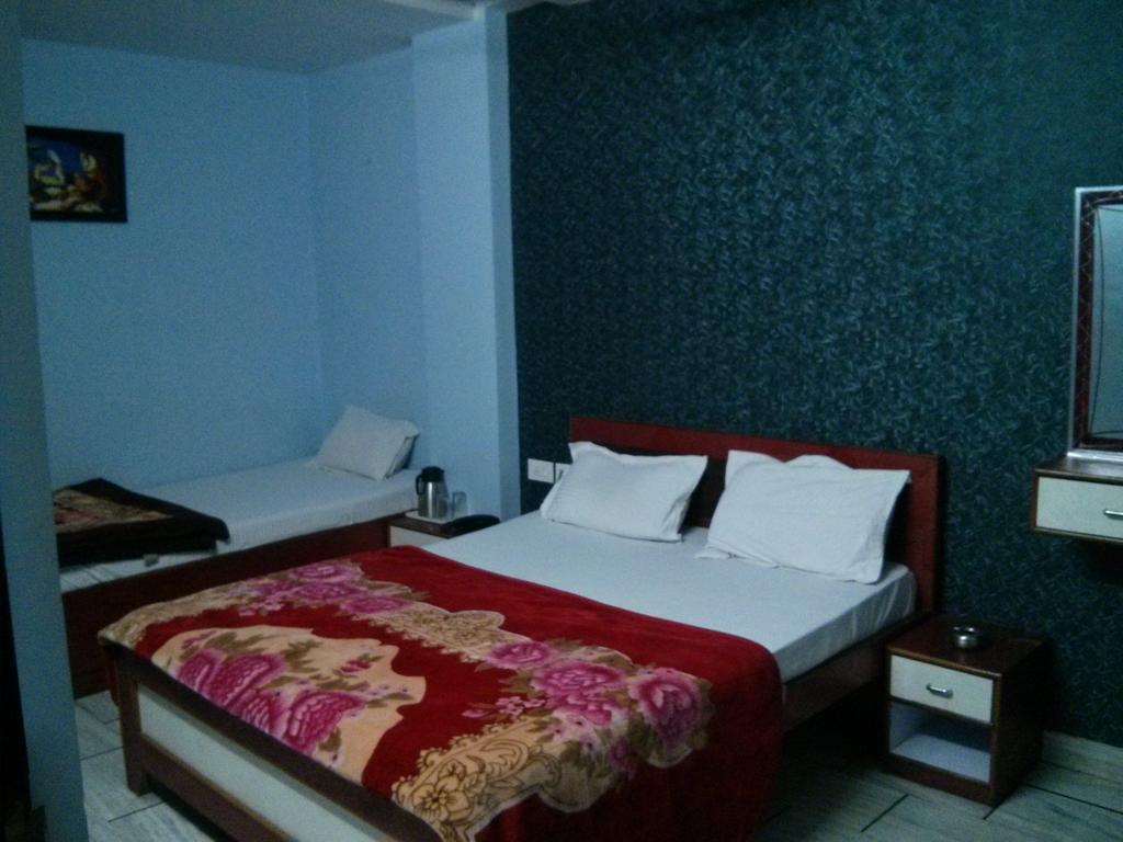 Oyo 15242 Hotel Rathi Palace 斋浦尔 外观 照片