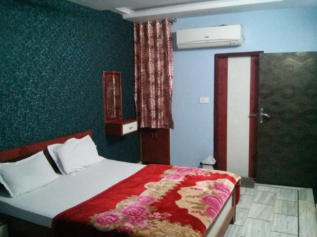 Oyo 15242 Hotel Rathi Palace 斋浦尔 外观 照片